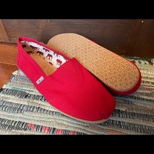 Tom’s Alpargata standard skip-on NEW! (men’s 11)